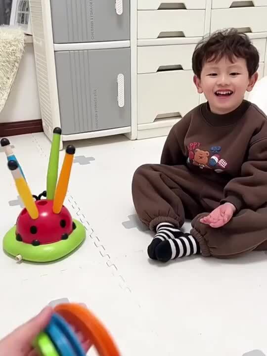 楽天市場】3in1おもちゃ てんとう虫 動く 子供用 屋内屋外遊び