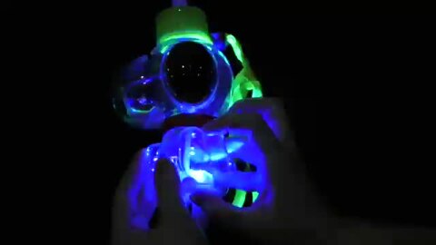 光るスヌーピーボトル　50個セット Amazon | 【縁日 光るボトル セット】スヌーピー 光るボトル NEO