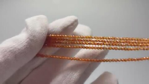 オレンジカルセドニーＡＡＡボタンカット ビーズ 2×2.2ｍｍ 一連（約33センチ）売り - 天然石ビーズの卸は石の蔵へ｜浄化セット、ブレスレットも