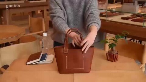 ゲンテン ティグリス ハンドバッグ ロゴ刻印 レザー 肩の力がふっと抜けるようなトート 「ティグリスクロスⅡ