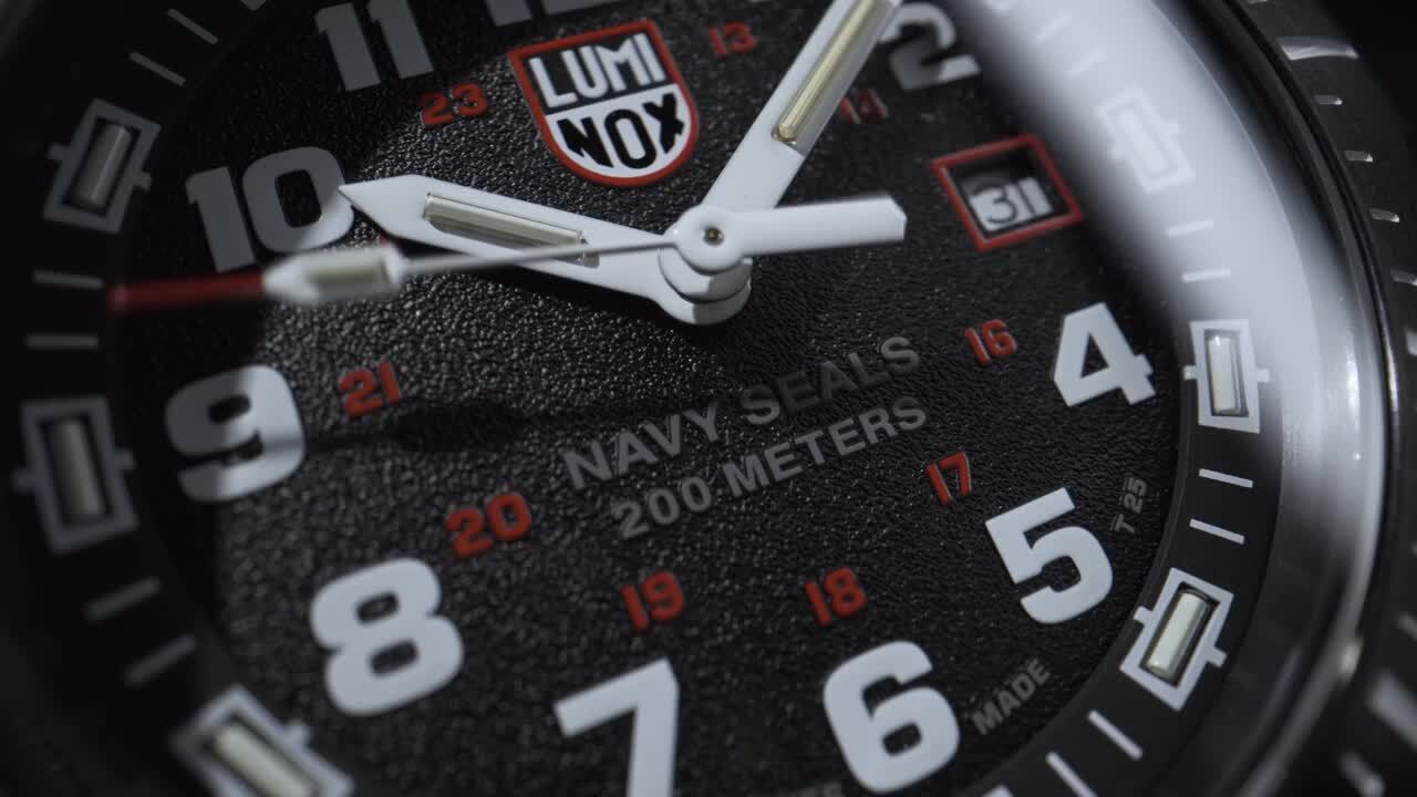 楽天市場】LUMINOX ルミノックス NAVY SEAL 4230 SERIES