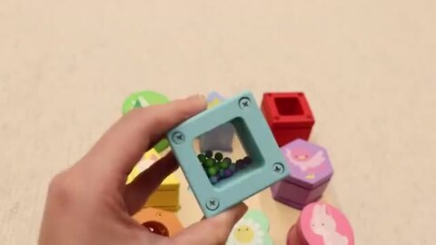 楽天市場】LE TOY VAN センサリーシェイプス 型はめパズル 一歳