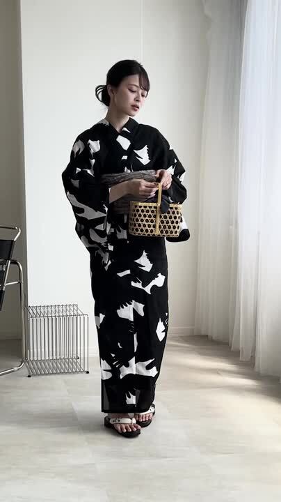 新品・お仕立て上がり！』振袖用高級(六通)袋帯鎧取華紋