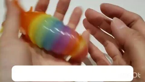 くねくねナメクジキーホルダー カラフル 新品 - メルカリ