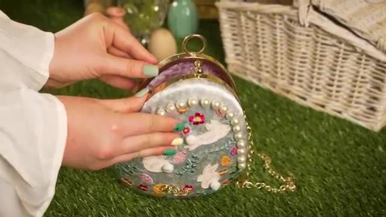 The Waldybag イギリス製　パーティーバッグ Absolutely Stunning Original 1950's Black Handpainted Floral