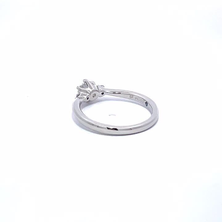 ☆I-PRIMO☆ ヴィオラ ダイヤモンドリング Pt950