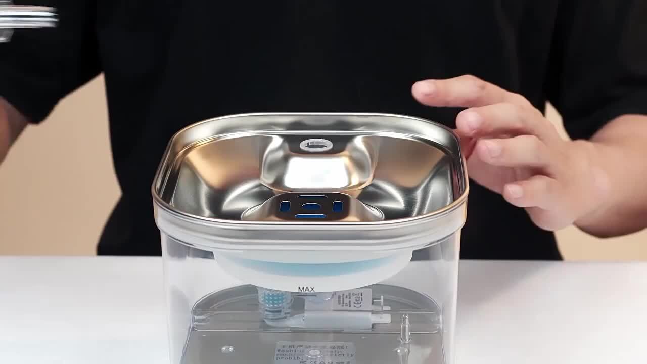 楽天市場】【獣医師推奨】自動給水器 猫 犬 コードレス 水飲み器