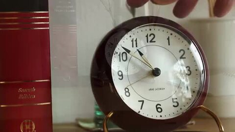 【新品未使用品】テーブル クロック ステーション
TABLE CLOCK STA 楽天市場】アルネ・ヤコブセン STATION（ステーション