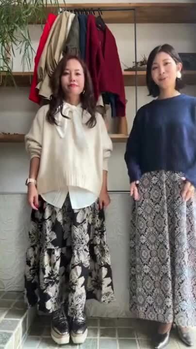 ホワイトVネックフェイクファーセーター 秋/冬 白 ゆったりニット