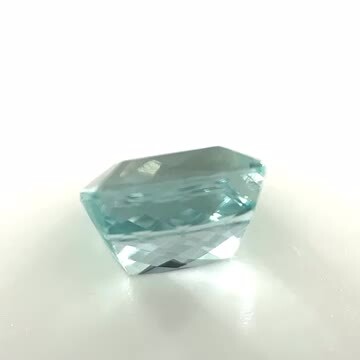 ユークレース ルース 1.864ct