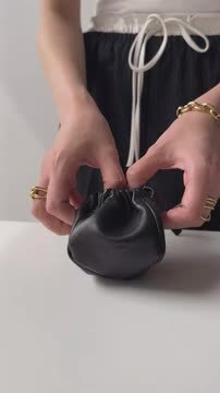 JIL SANDER｜POUCHES (RIPPLE POUCH (J08WD0031 P5388 503)) 楽天市場】JIL SANDER ジルサンダー ポーチ リップル RIPPLE