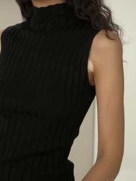 【新品未使用タグ付き】LILYSILK クールネックニットトップス トップス レディース 秋 ニット 長袖 きれいめ 薄手 ハイネック