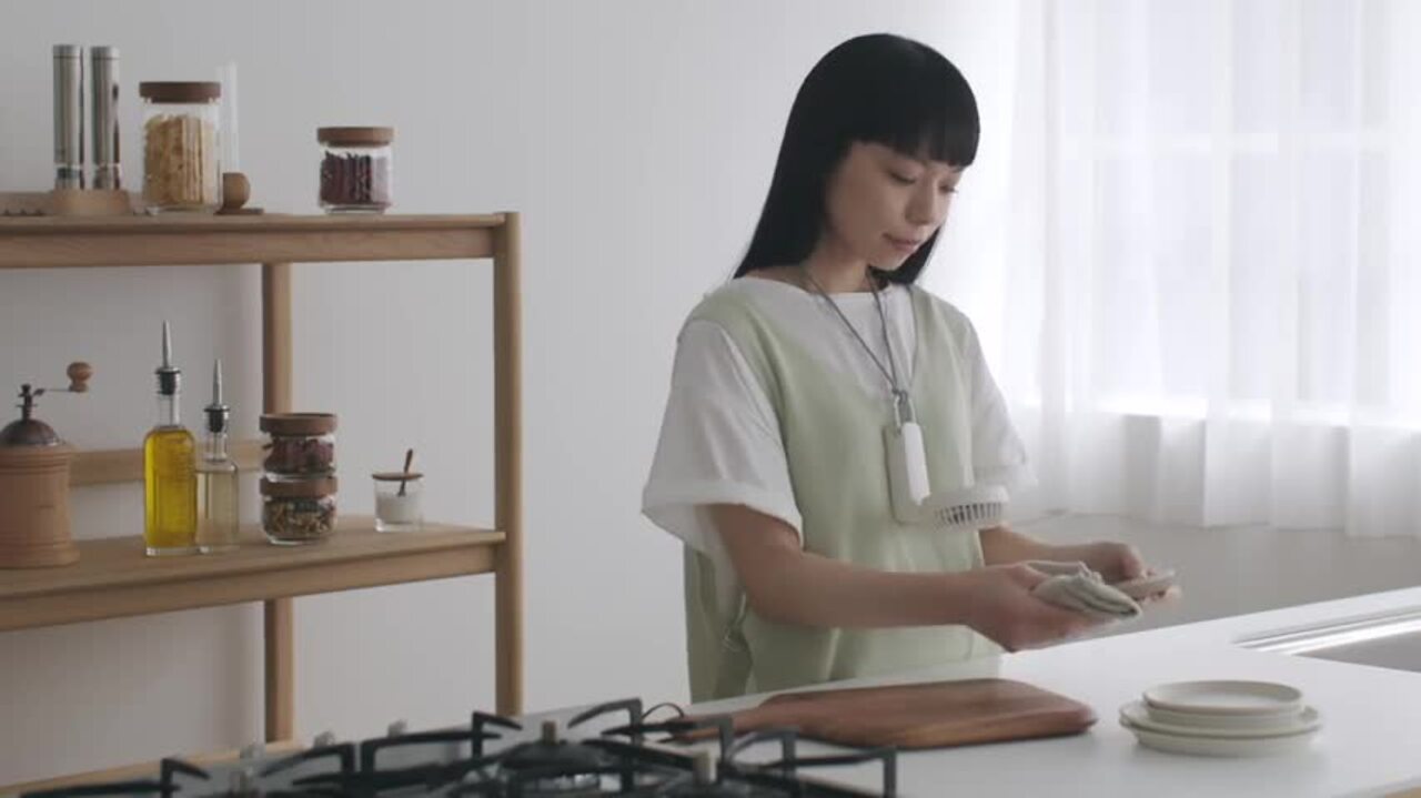 楽天市場】【在庫あり】 リズム 2025 ハンディファン [国内