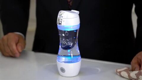 楽天市場】水飲んで健康に☆Gyms Silky ジームスシルキー 充電式携帯型