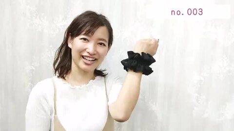 楽天市場】シュシュ 黒 追跡可能メール便☆対応 【シュシュ 楽天市場】シュシュ 黒 追跡可能メール便☆対応 【シュシュ