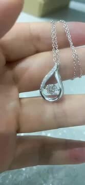 アバランチ s925 モアサナイト8mm金アレ対応！ アバランチ s925 モアサナイト8mm金アレ対応！ モアサナイト