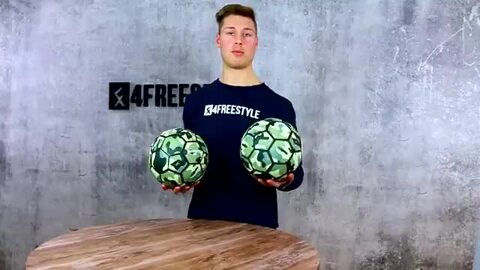 フリースタイルフットボール 4freestyle 鋭く