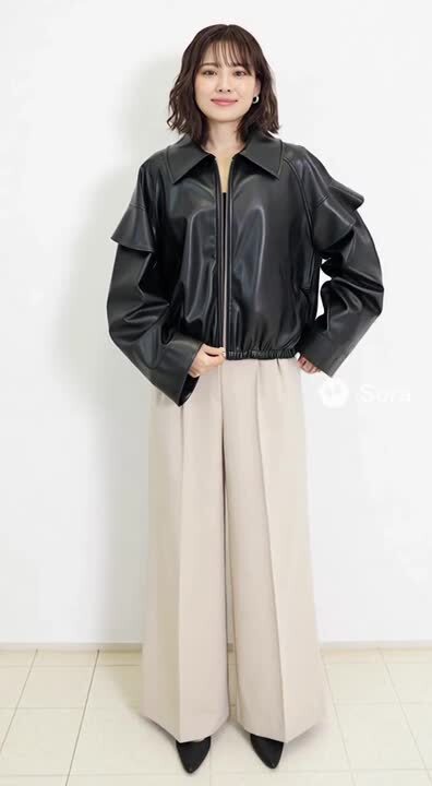 フリルスリーブ付きレザージャケット フリルスリーブ付きレザージャケット セール】 〈手洗い可能