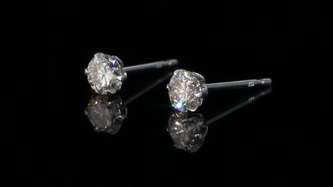 新品 未使用 ララクリスティー ピアス ダイヤモンド 合計0.3ct PT900 楽天市場】ララクリスティー ダイヤモンド ピアス レディース