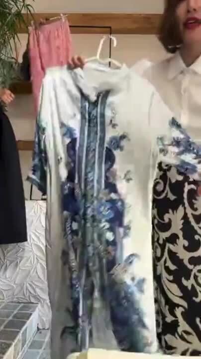 楽天市場】（M/L対応）デコルテ装飾レースのペイズリーブラウス