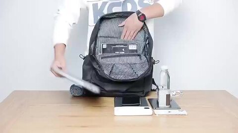 楽天市場】リュック リュックサック 男女兼用 USBボート付き PC
