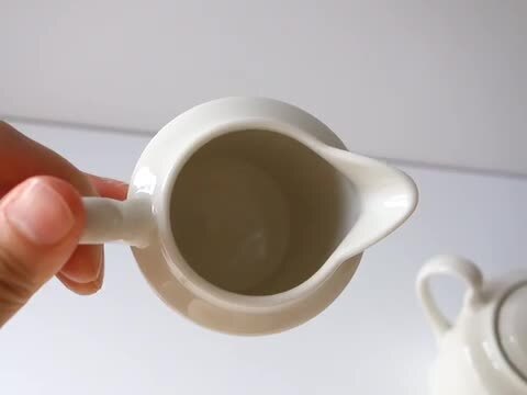 楽天市場】ミルクポット アイボリー 満水 180ml レンジ可 食洗機 楽天市場】ミルクポット アイボリー 満水 180ml レンジ可 食洗機
