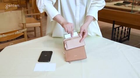 genten 新品❕Nodeスマホショルダー ¥30800 「で送料無料」 educacao