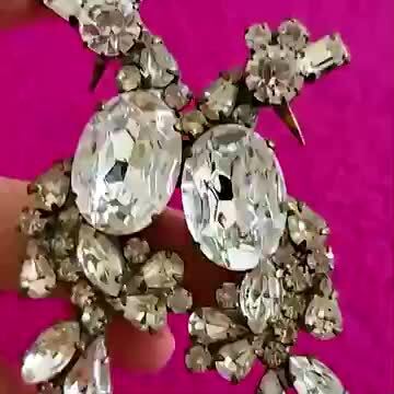 チェコ】19世紀後半 アンティーク ブローチ コスチュームジュエリー