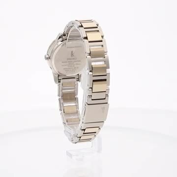 【現行・未使用級・コマ付】セイコー ルキア　電波ソーラー 時計 ラメ　シルバー 稼働・現行・未使用級・コマ付】SEIKO セイコー ルキア 電波