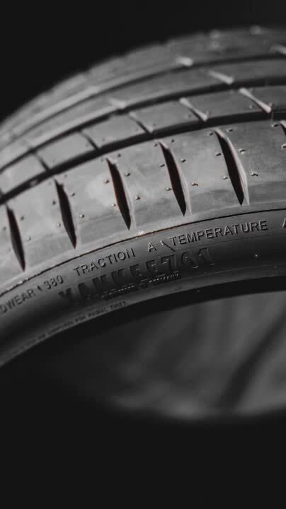楽天市場】2025年製TIREFROG YANKEE701 205/40ZR18 86Y XLタイヤ