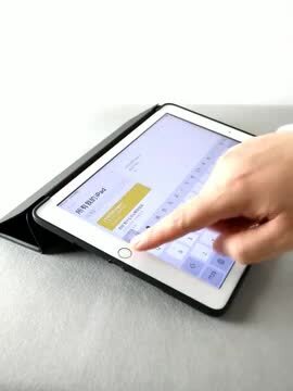 iPadAir2 MGWM2J/A  128GB 保護シール　カバー タッチペン iPad タッチペン フィルム2枚おまけ ケース 10.9 第10世代 10.2
