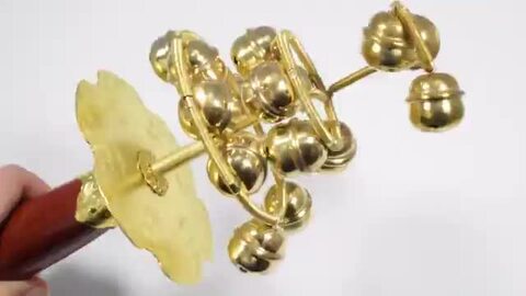 楽天市場】【神具】神楽鈴（長さ約29cm）本金メッキ仕様柄：木製