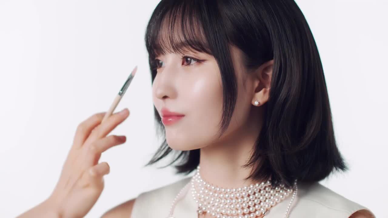 MOMOと「タサキ」パールの物語 | ELLE［エル デジタル］