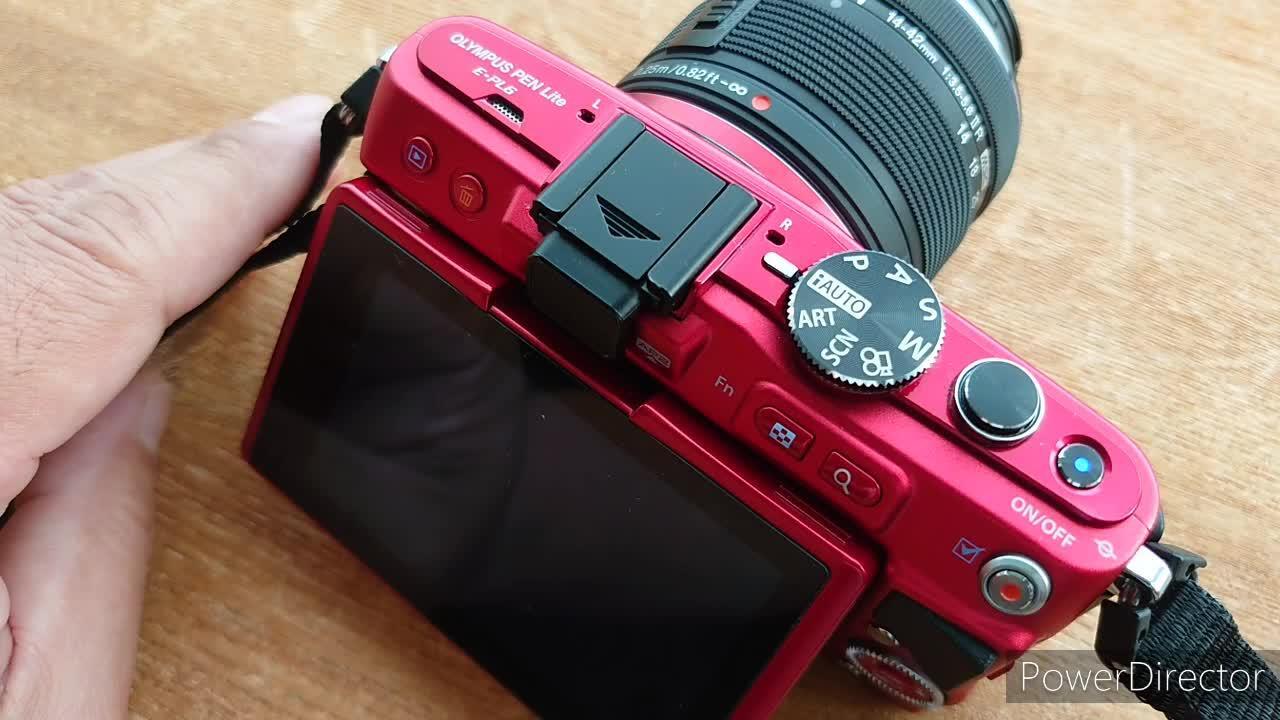 電源がすぐに落ちるトラブル』 オリンパス OLYMPUS PEN Lite E