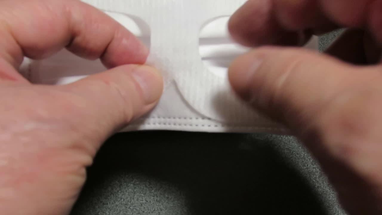 価格.com - ユニチャーム 超快適マスク プリーツタイプ 小さめサイズ