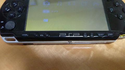 PlayStation Portable - ソニー　PSP2000 ピアノブラック　プレイステーションポータブル　ゲーム Amazon.com: PSP 