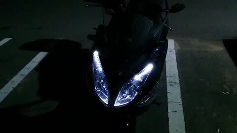大幅値下げしました。SYM GTS250i 現車確認と引き取りが出来る方のみです。 大幅値下げしました。SYM GTS250i 現車確認と引き取りが出来る方のみ