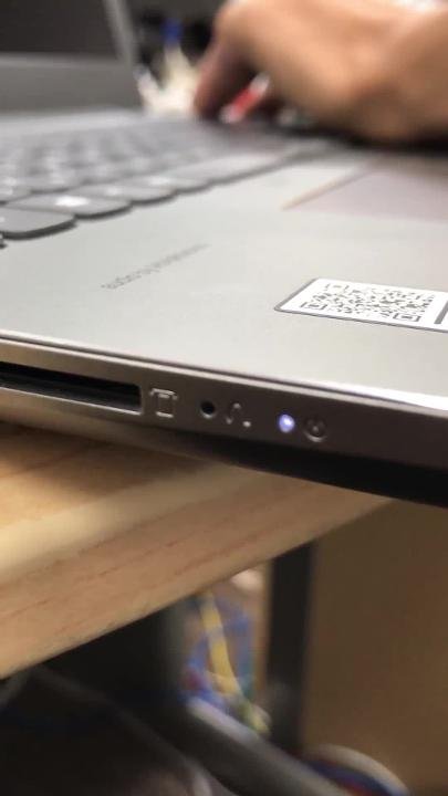 Lenovo ideapad 520 Core i5・8GBメモリー・256GB SSD搭載 価格.com