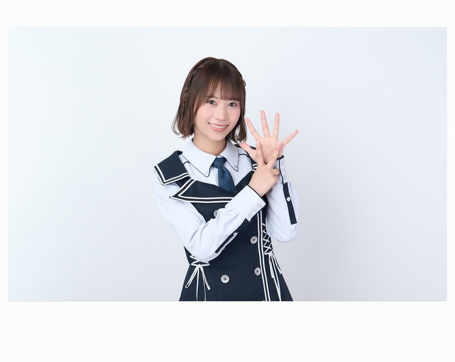 石塚 瑶季 | メンバー | 日向坂46公式サイト
