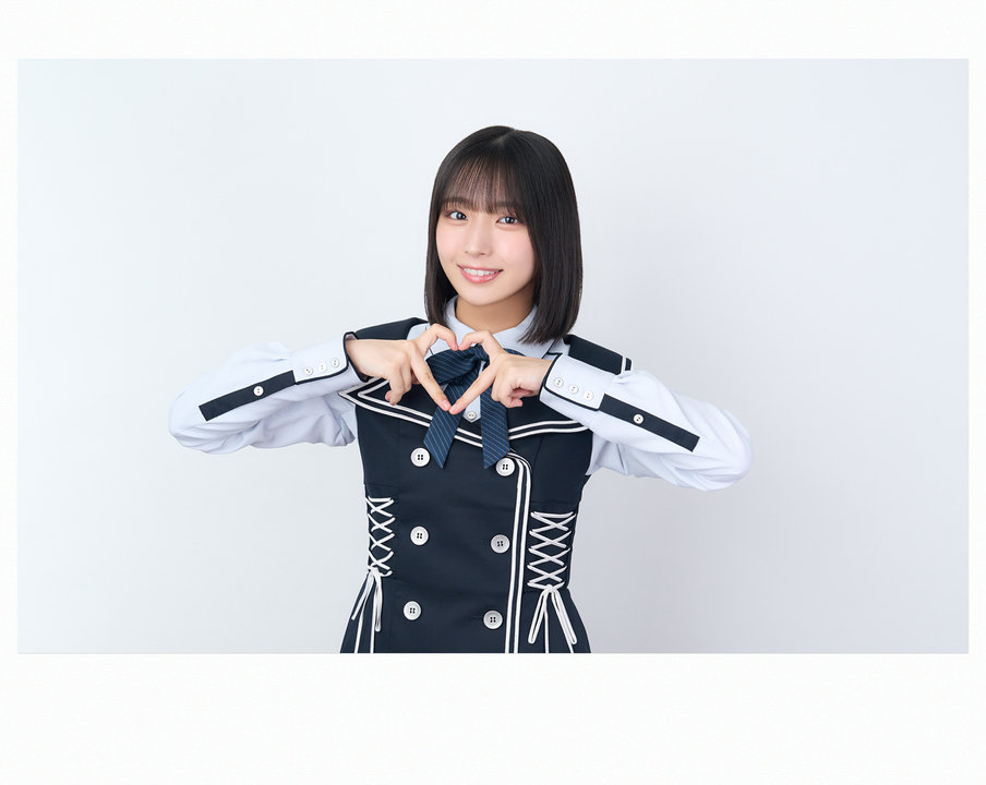 グリーティング | 日向坂46公式サイト