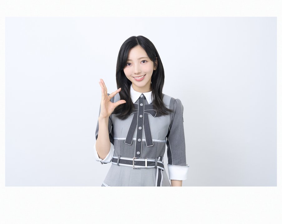 グリーティング | 日向坂46公式サイト