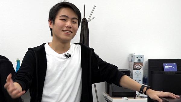 U-18起業家、輝く原石「21世紀少年」たち - 日本経済新聞