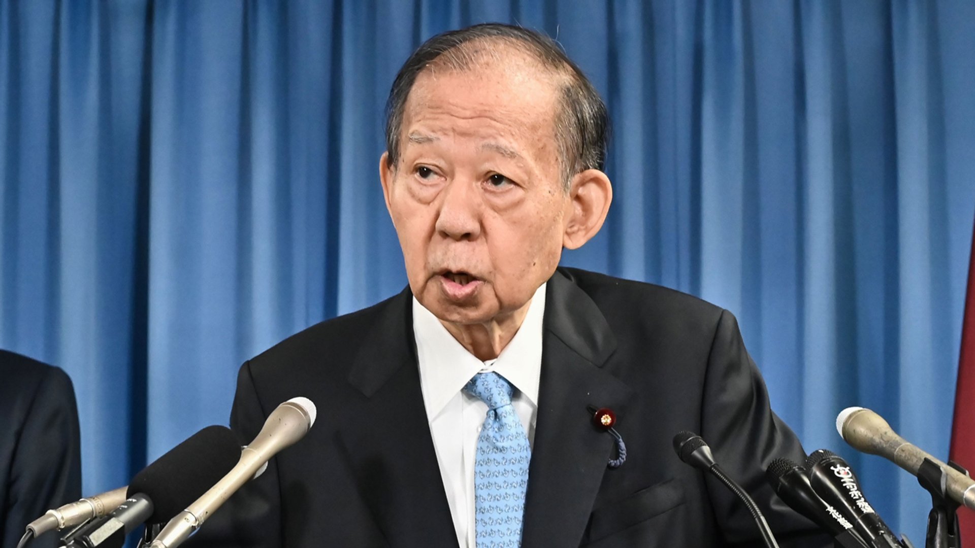 二階 俊博