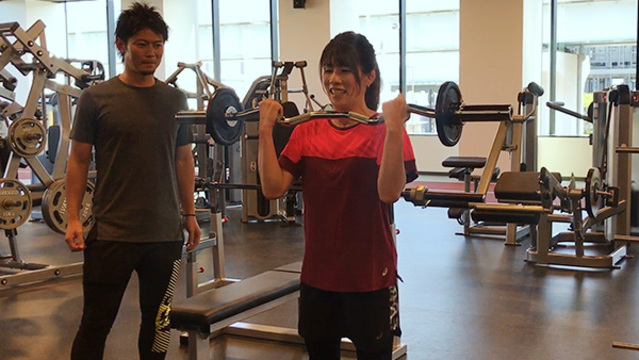 東京で高地トレーニング アシックスが低酸素ジム - 日本経済新聞