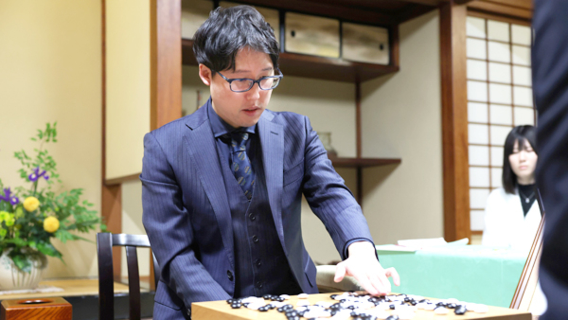 囲碁・井山裕太王座が歴代最多77タイトル 王座通算10期で名誉