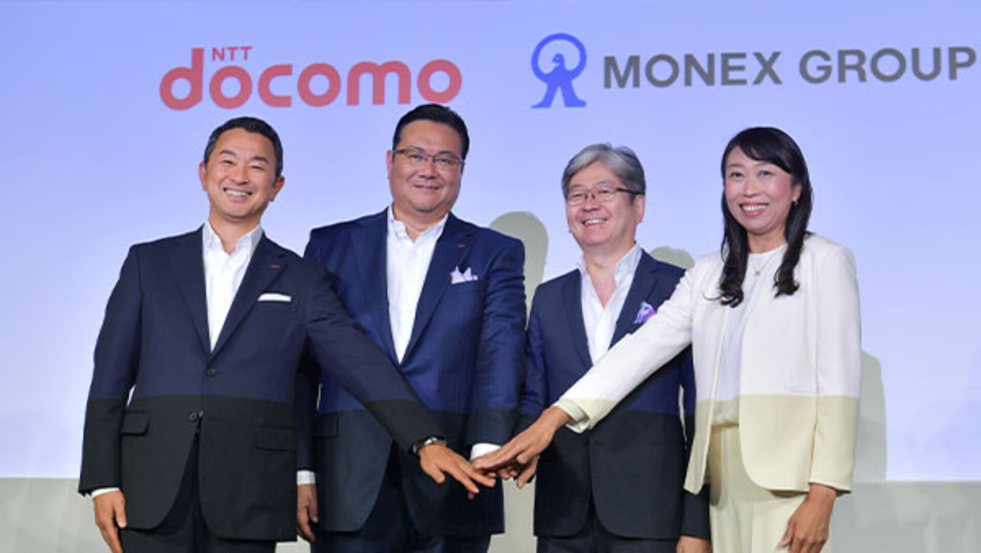 ドコモ、証券業に参入 マネックス証券を子会社に - 日本経済新聞