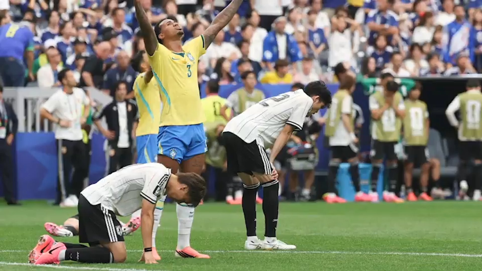 サッカー日本、ブラジルに1-2で敗れる 決勝T1回戦突破ならず - 日本