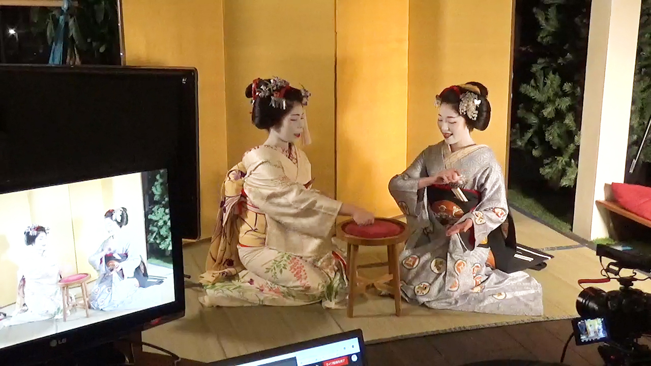 Proteges of last geisha in Nara district let loose as rs