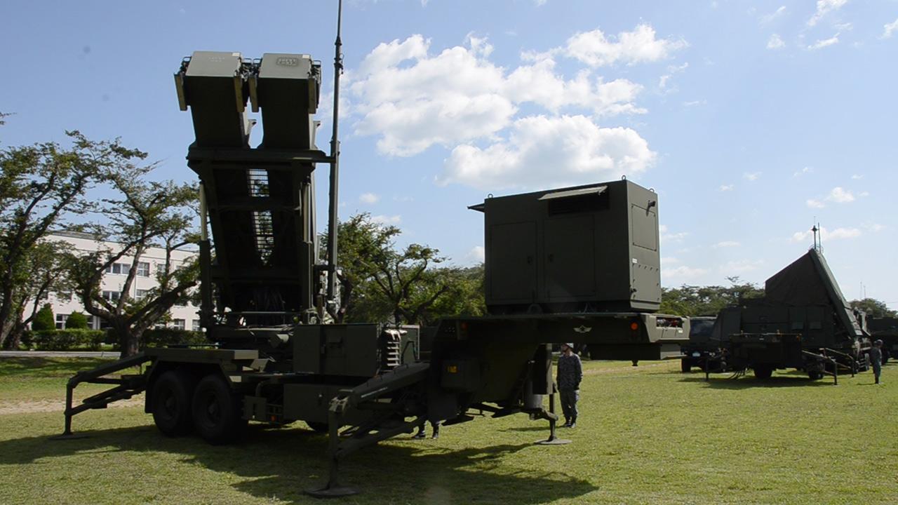 青森）空自のPAC3、八戸で訓練公開 [青森県]：朝日新聞