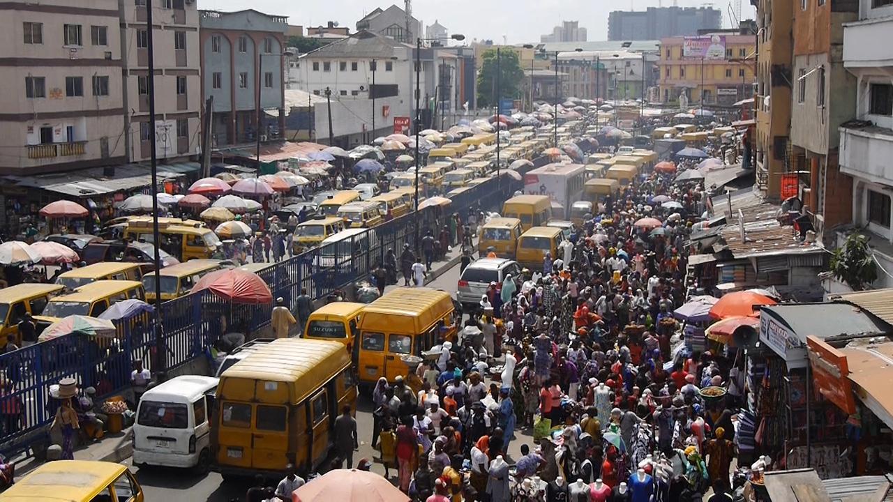 アフリカ人口爆発、２０５０年に倍増 記者が見たのは…：朝日新聞